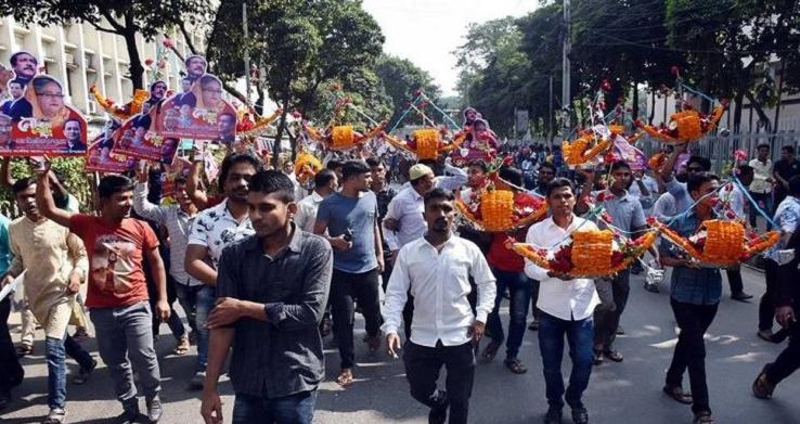 নৌকার মনোনয়ন চাইছেন চার হাজারের বেশি প্রার্থী