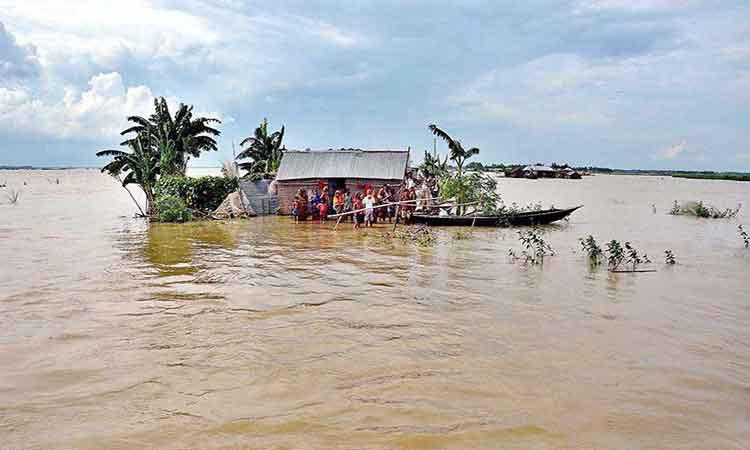 দেশের বন্যা পরিস্থিতির অবনতি