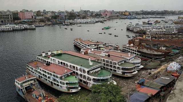 এবার ১৫ দাবিতে নৌযান শ্রমিকদের ধর্মঘট, লঞ্চ চলাচল বন্ধ